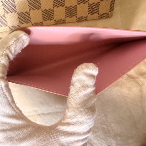 Louis Vuitton Pochette Félicie in Damier Azur canvas. - Picture 13 of 16